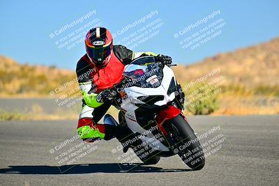 media/Oct-12-2024-TrackXperience (Sat) [[9a0d9c6d32]]/Level 2/Session 1 (Bowl Exit)/